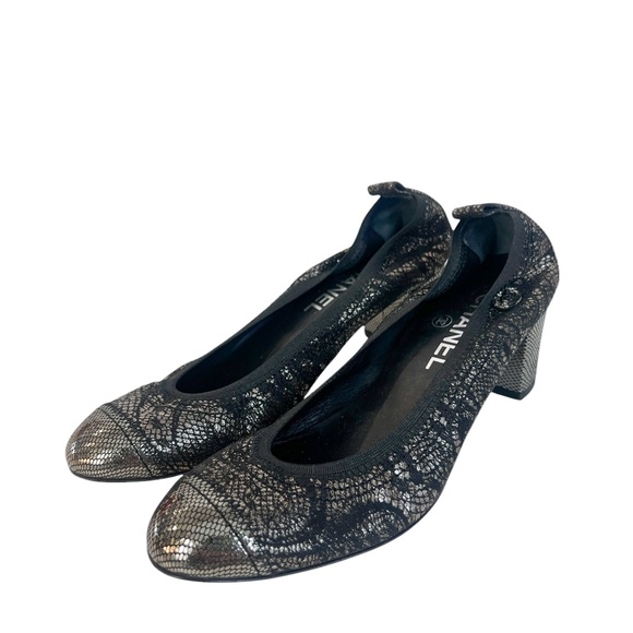 Chanel Leather Elastic Stretch Spirit CC Pumps - Picture 2 of 9